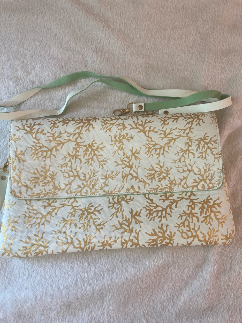 Top it Off Georgia Wristlet Crossbody Bag Gold Coral Reef